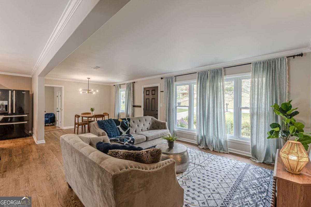 2396 Elmwood Circle Smyrna - Photo 6