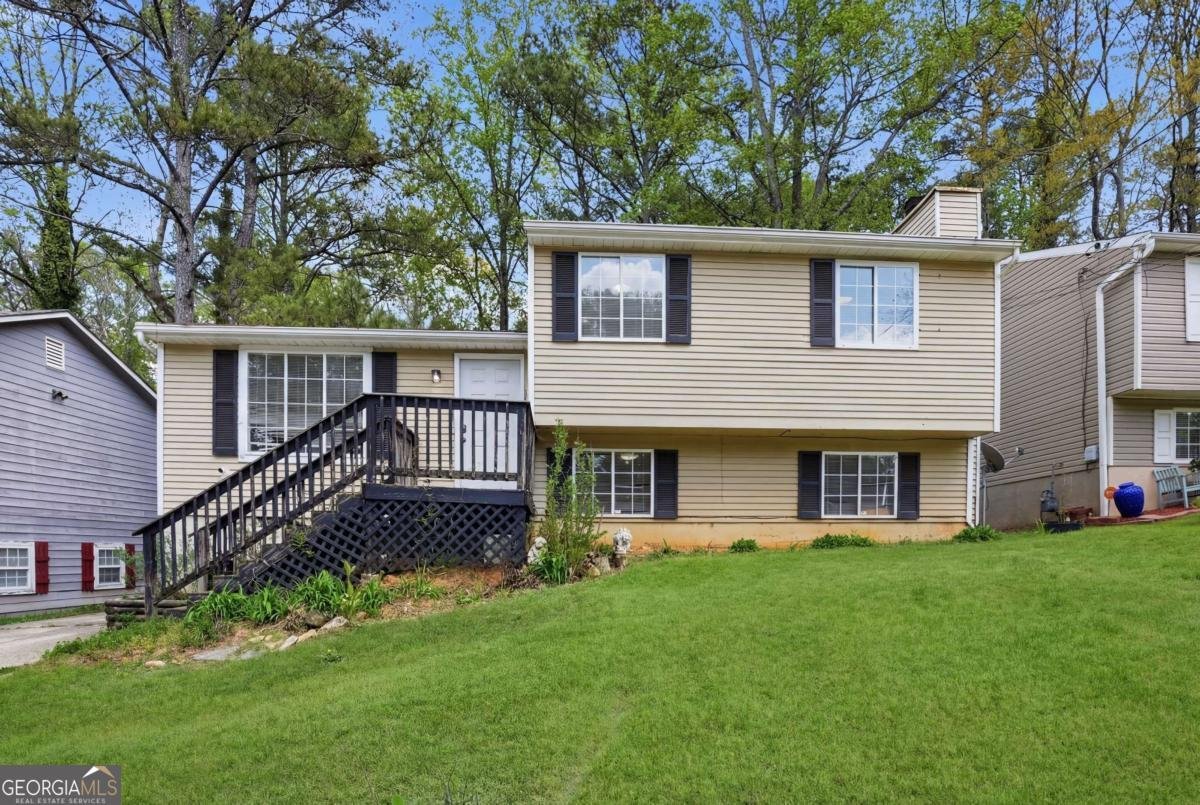 2080 Countydown Lane Stone Mountain - Photo 1