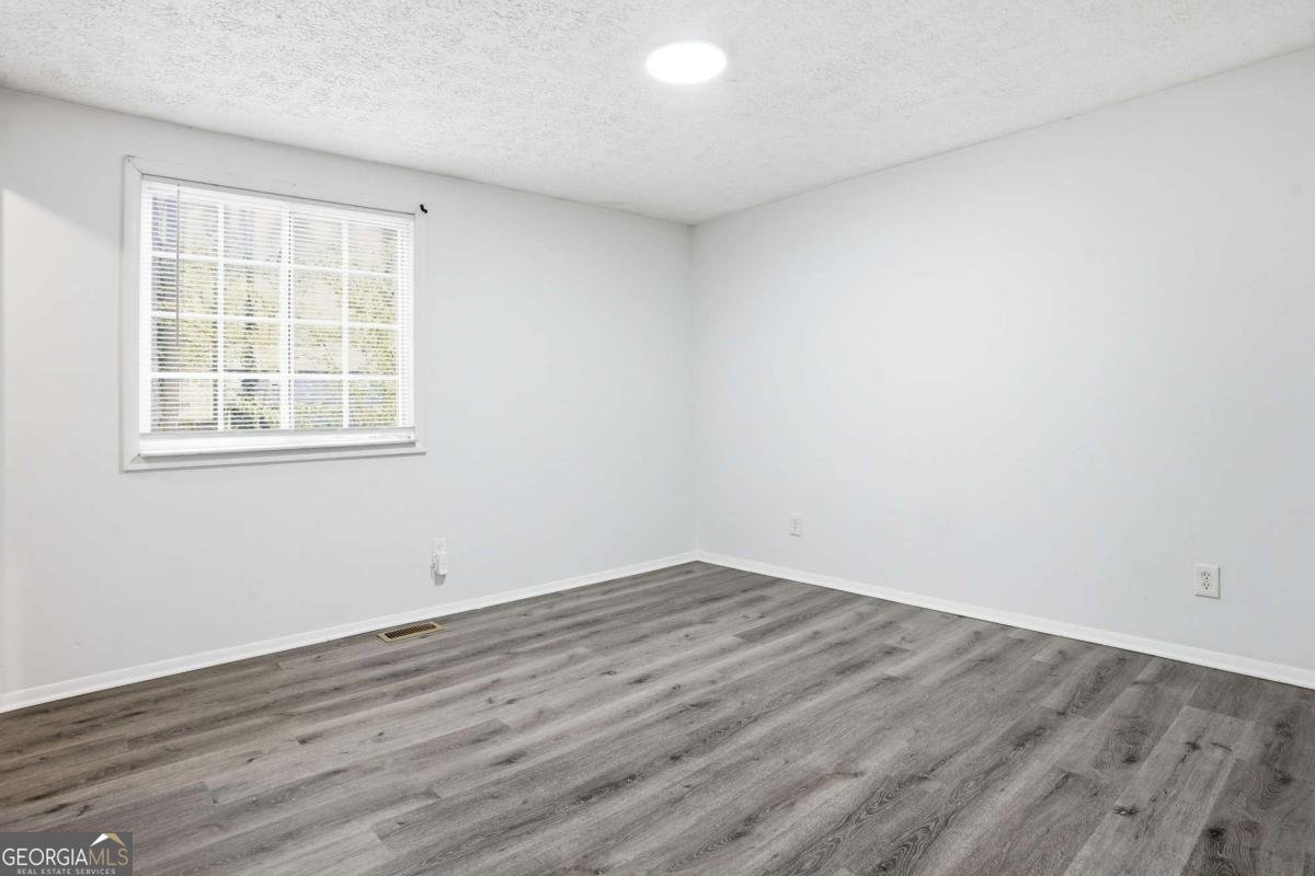 2080 Countydown Lane Stone Mountain - Photo 14