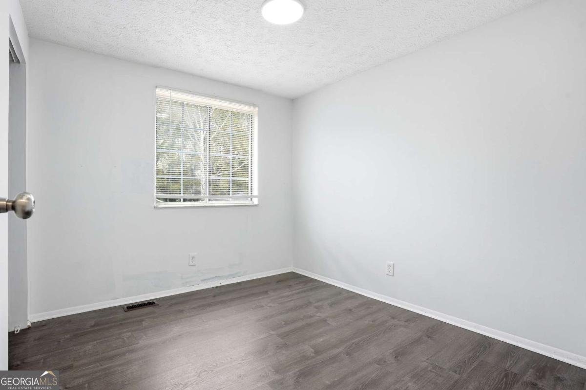 2080 Countydown Lane Stone Mountain - Photo 18