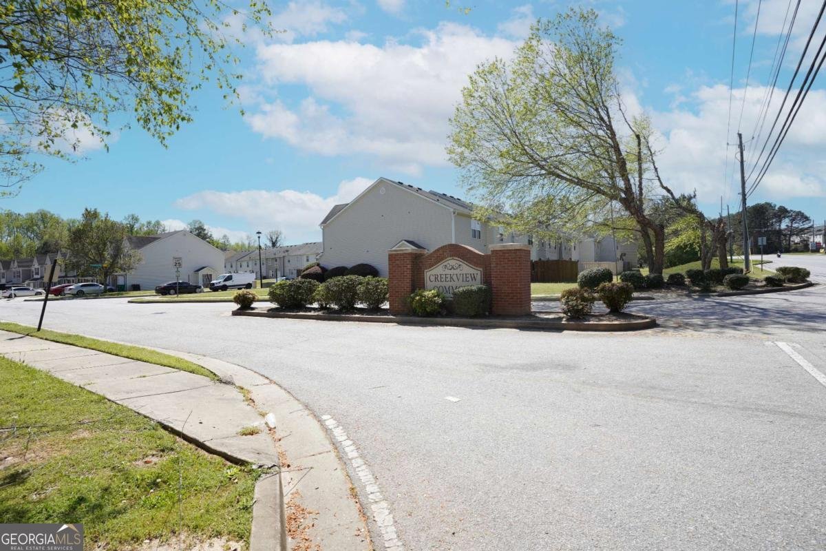 5338 Creekview Lane Morrow - Photo 32