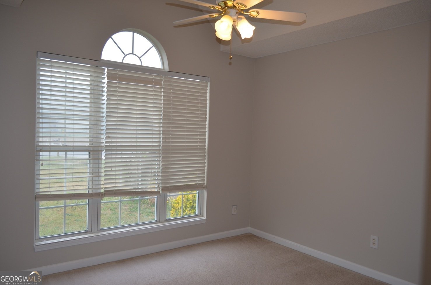 423 Windsor Court Macon - Photo 6