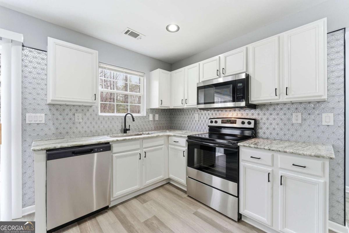 360 Walton View Fairburn - Photo 13