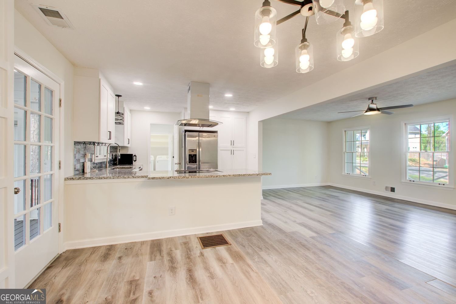 3553 Sandy Woods Lane Stone Mountain - Photo 14