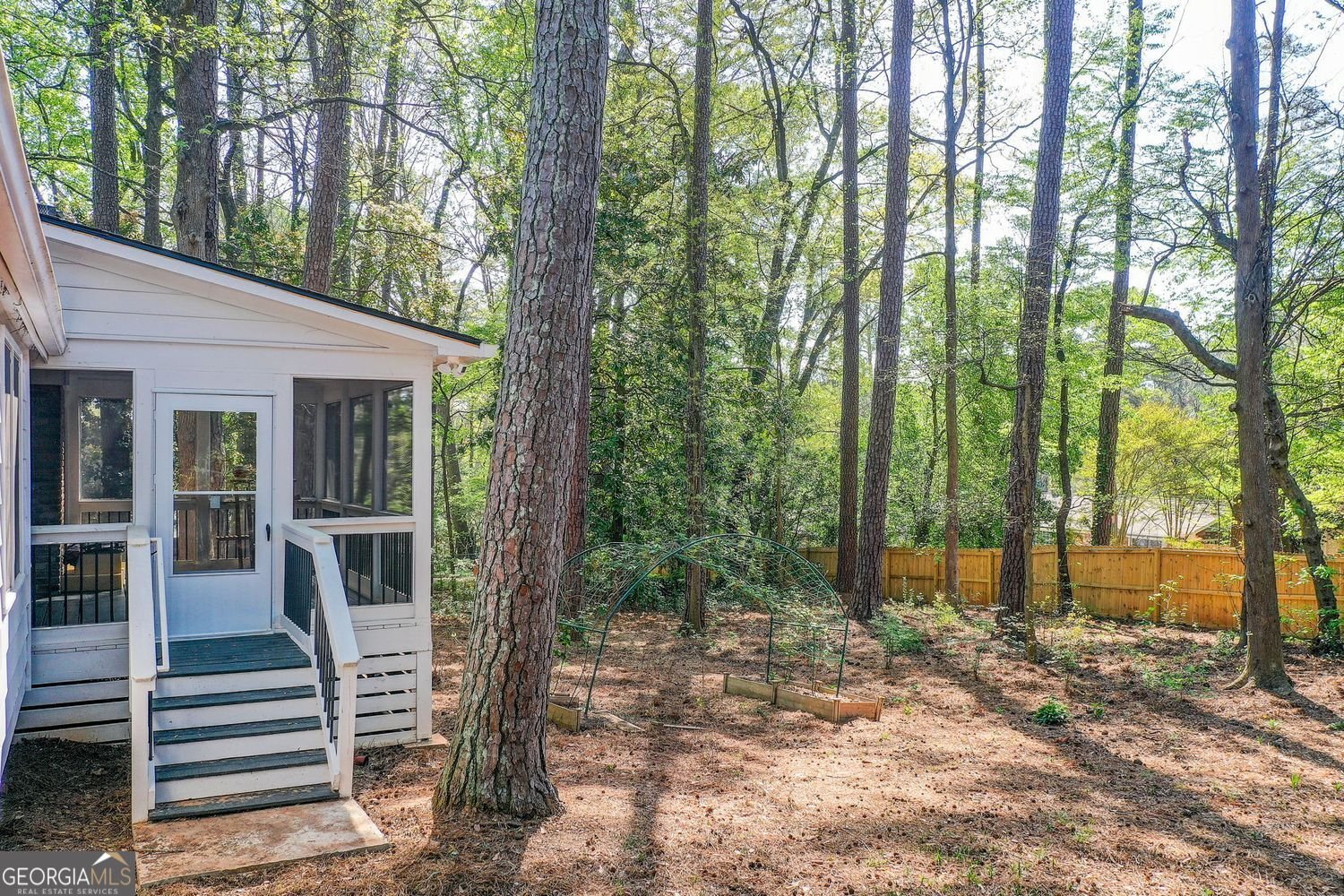 3553 Sandy Woods Lane Stone Mountain - Photo 9