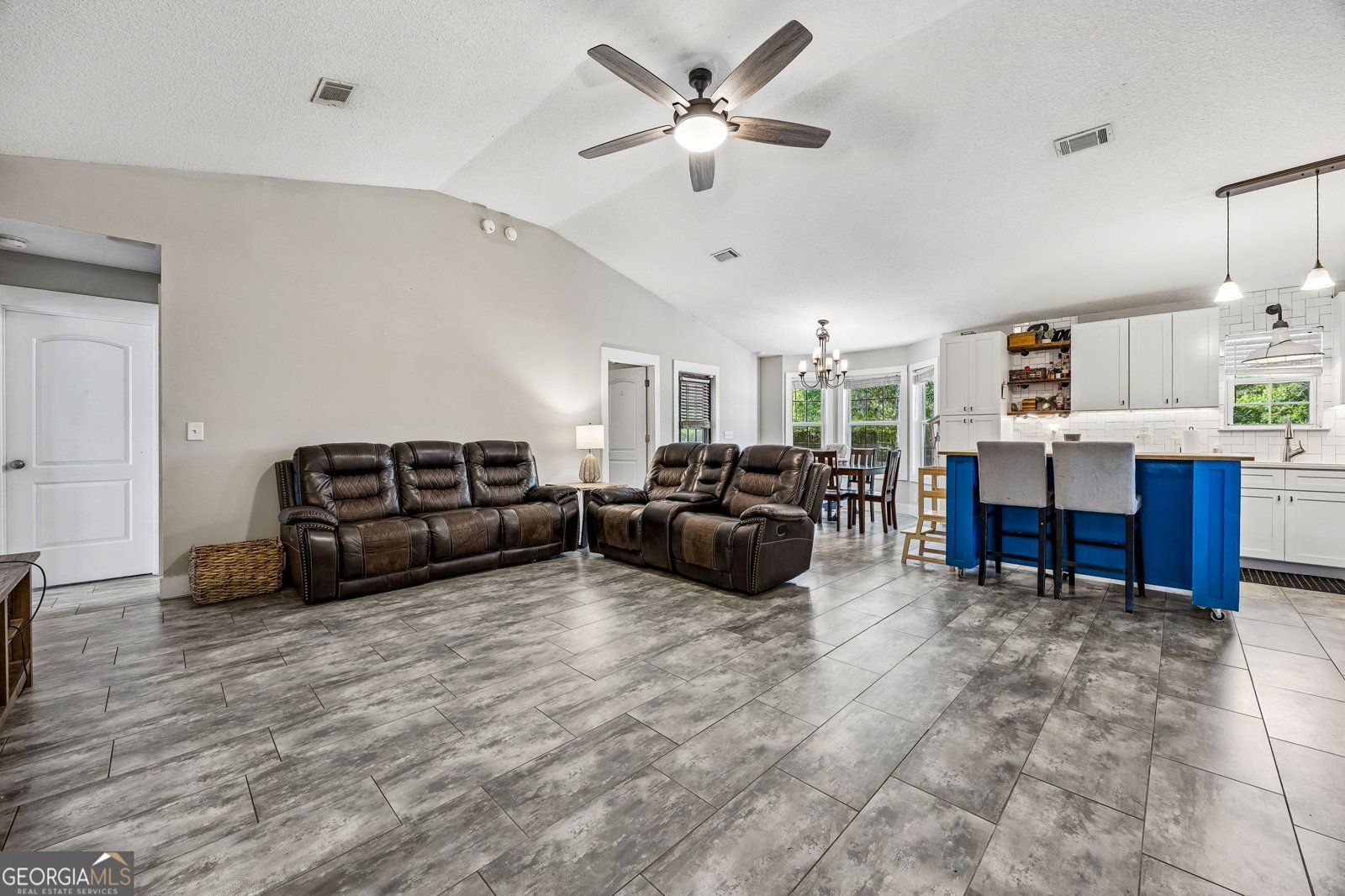 116 Honeysuckle Road Kingsland - Photo 7