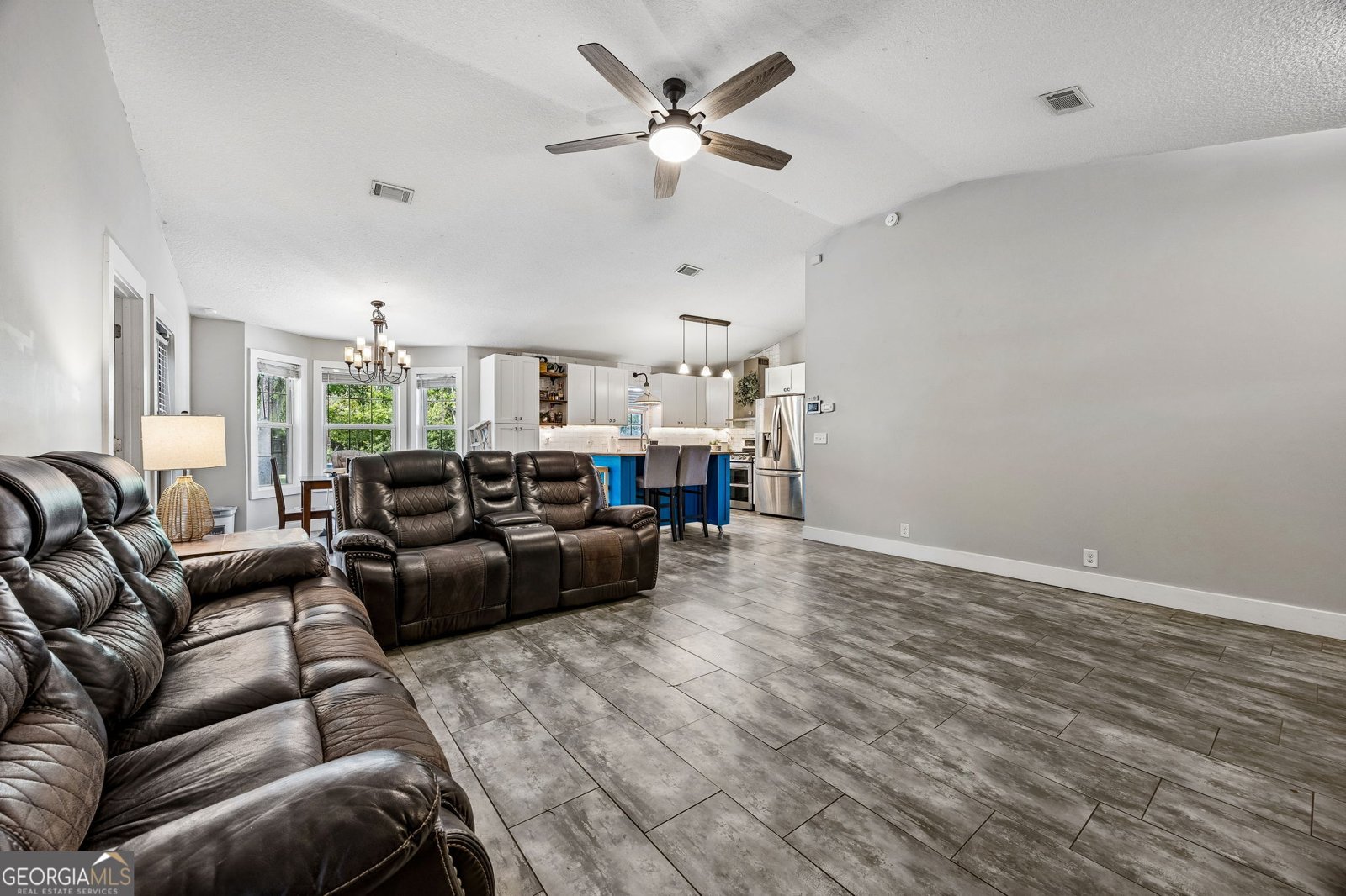 116 Honeysuckle Road Kingsland - Photo 8