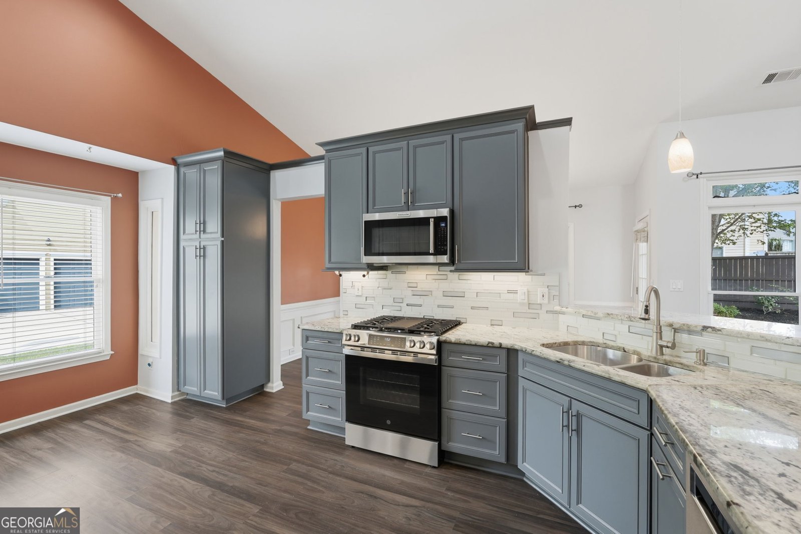 2520 Green Meadow Way Cumming - Photo 16