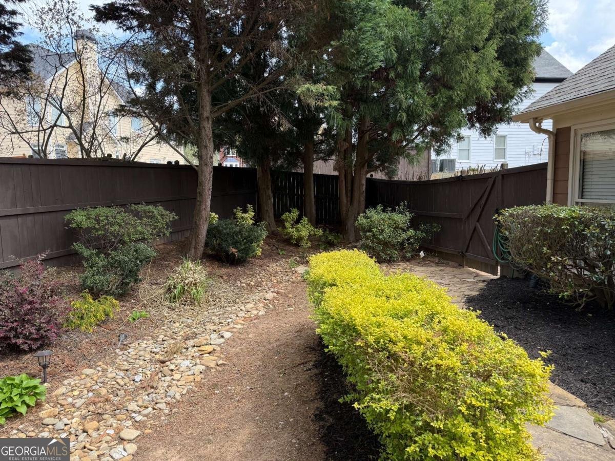 2520 Green Meadow Way Cumming - Photo 6