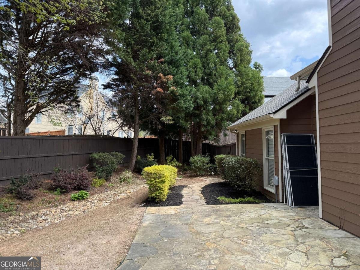 2520 Green Meadow Way Cumming - Photo 8