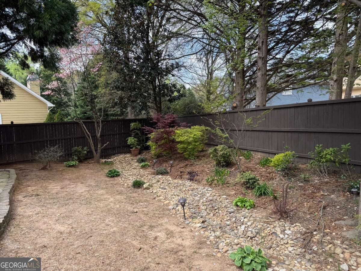 2520 Green Meadow Way Cumming - Photo 9