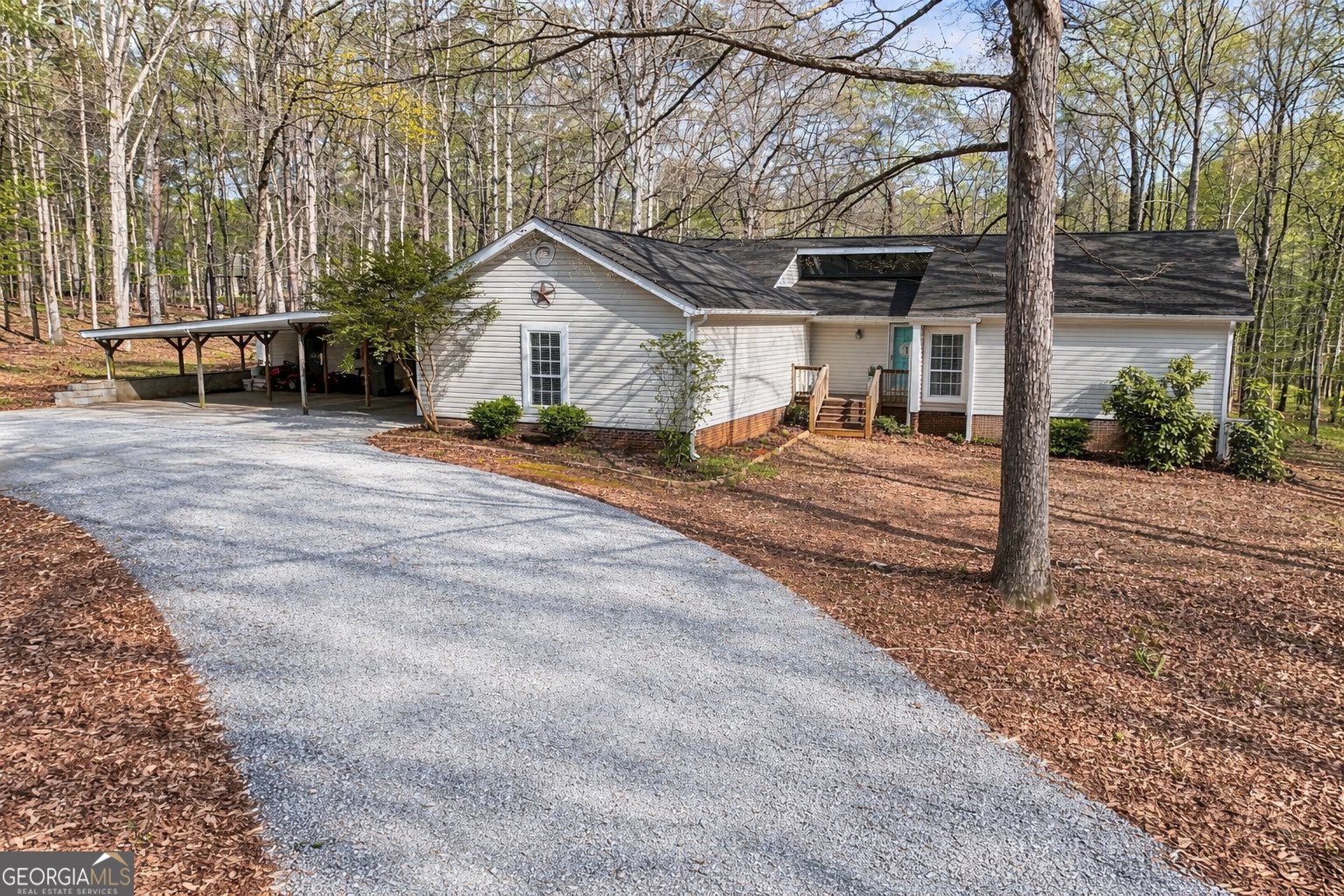 501 Woodland Drive Zebulon - Photo 1