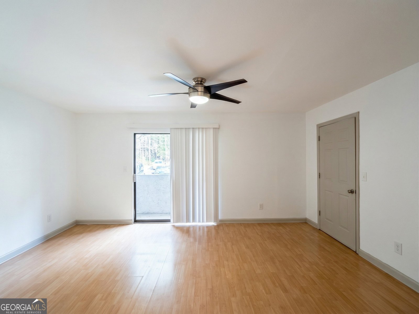 212 Seasons Parkway Norcross - Photo 8