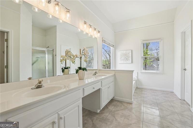 3250 Riverhill Court Cumming - Photo 16