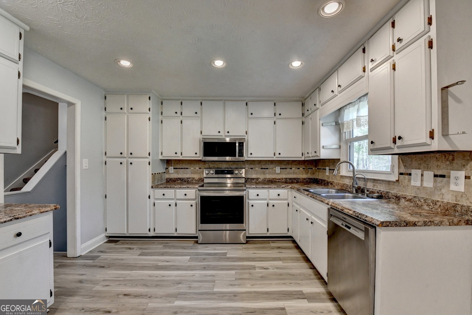 351 Cottonpatch Road Lawrenceville - Photo 15