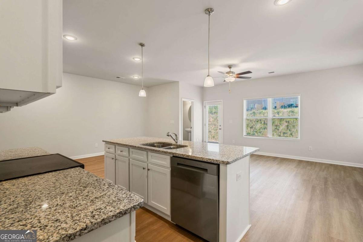 2568 Swan Lake Drive Grayson - Photo 9