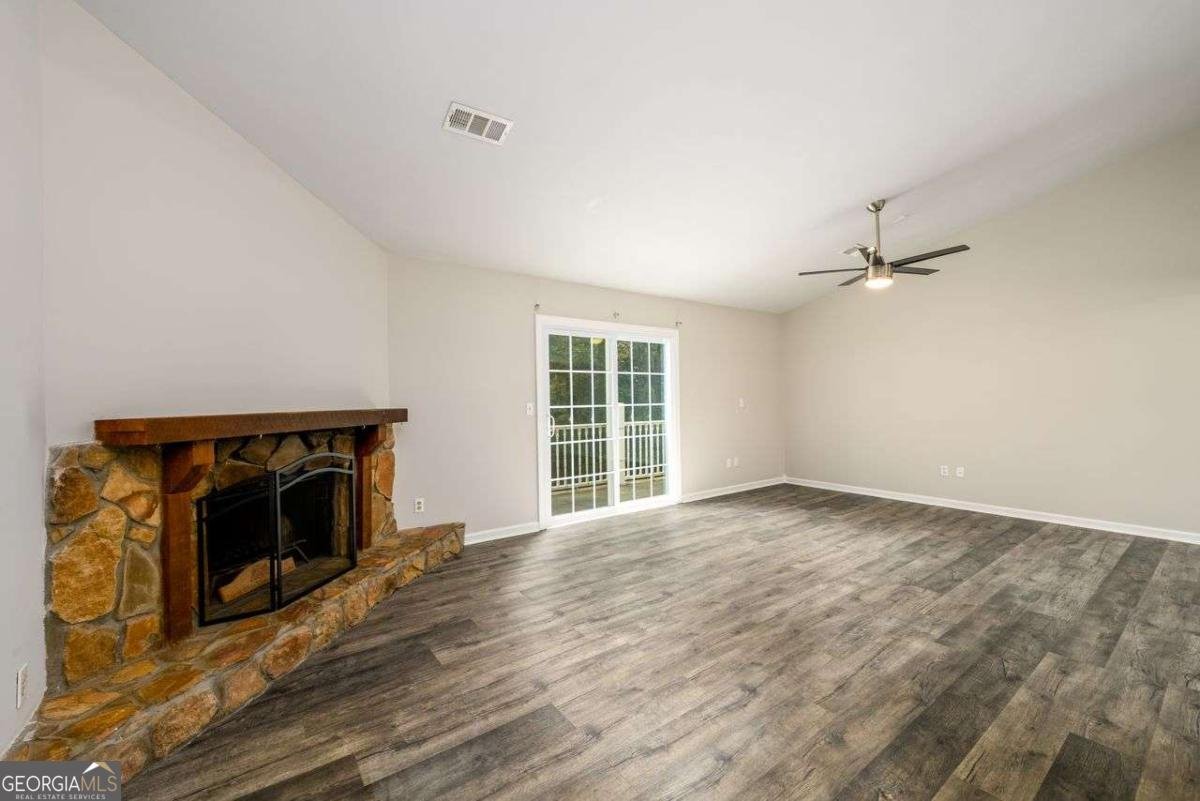 3844 Scarsborough Drive Lawrenceville - Photo 12