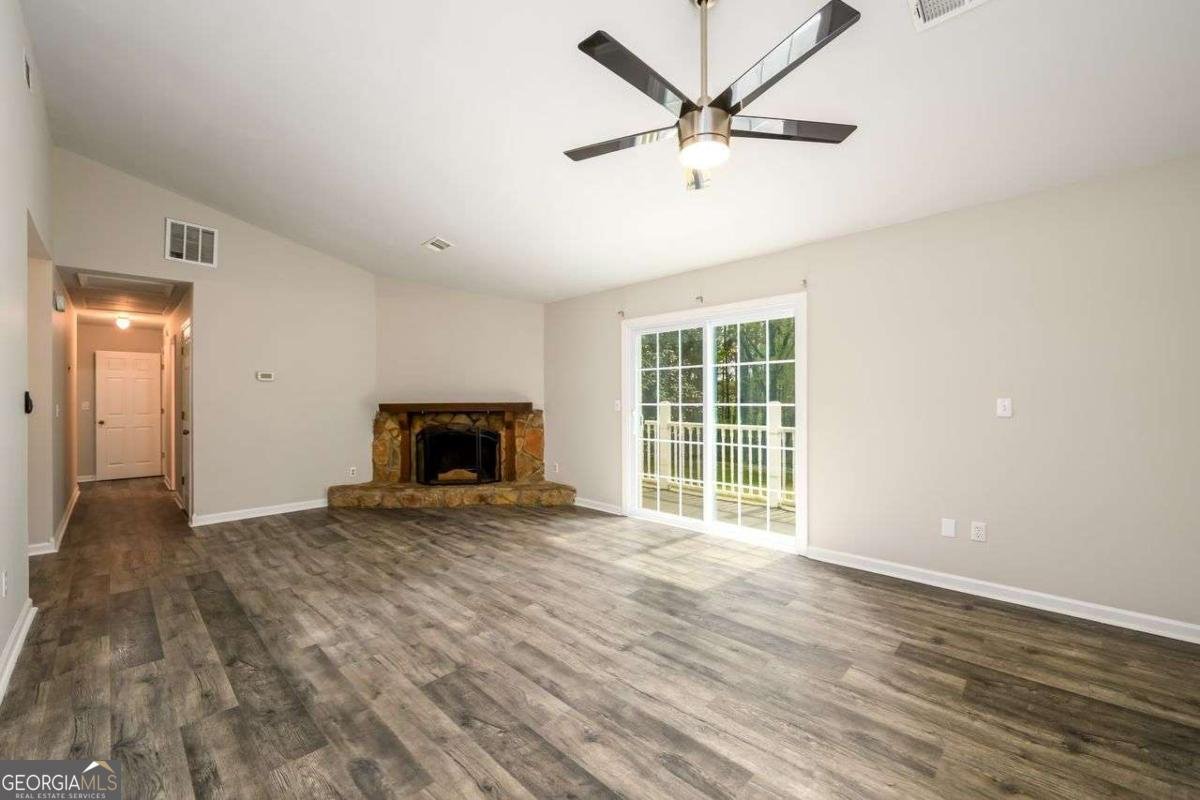 3844 Scarsborough Drive Lawrenceville - Photo 13