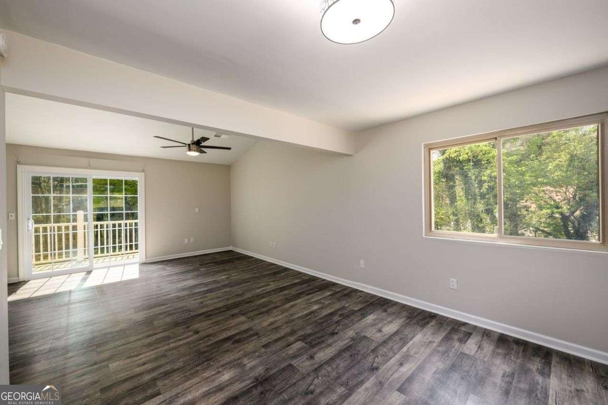 3844 Scarsborough Drive Lawrenceville - Photo 6