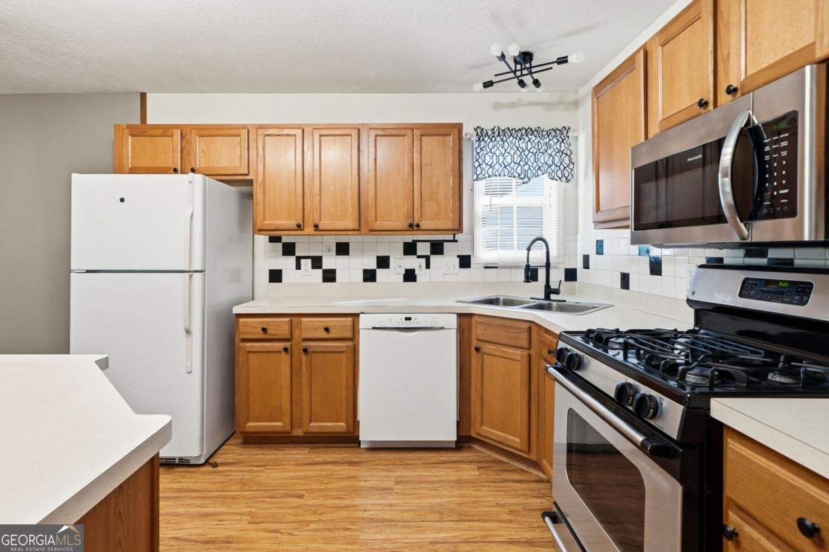 407 Redwood Trail Canton - Photo 13