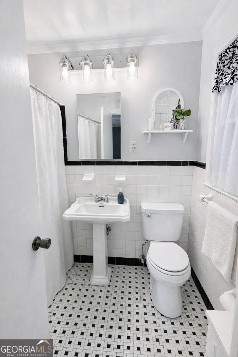 221 College Street Metter - Photo 9