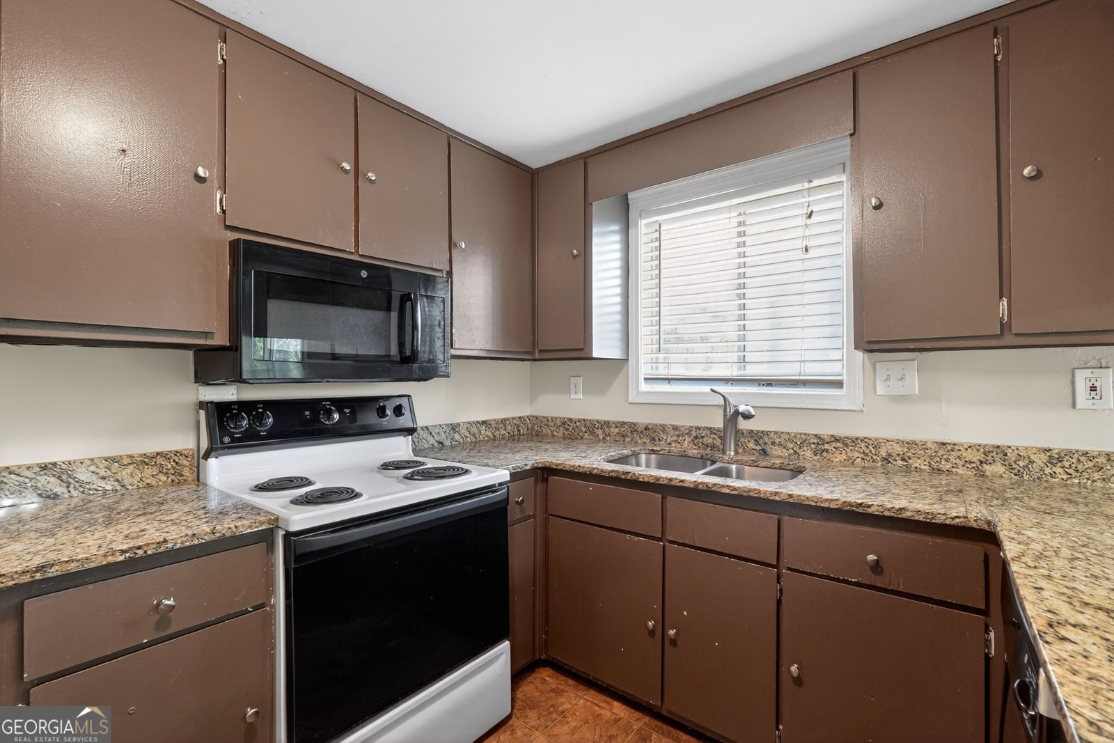 120 San Marino Court Atlanta - Photo 14