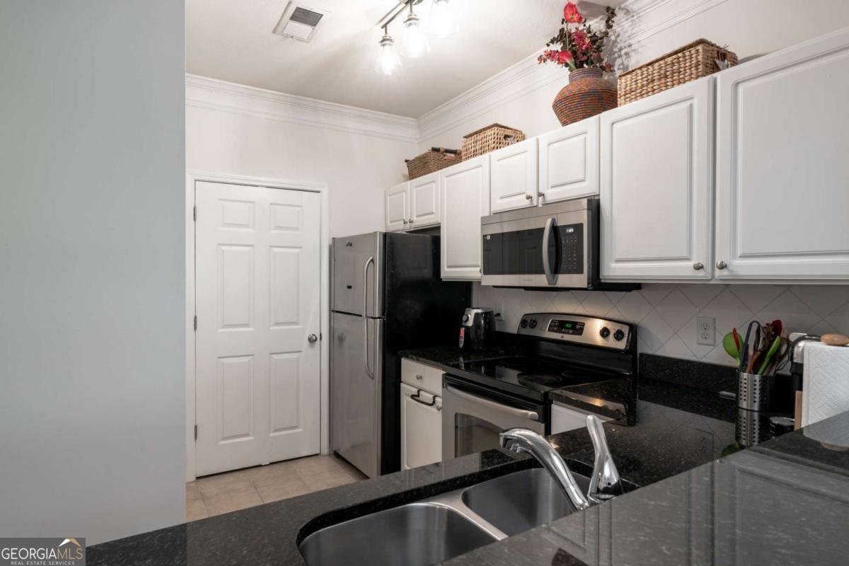 1128 Westchester Ridge Brookhaven - Photo 8