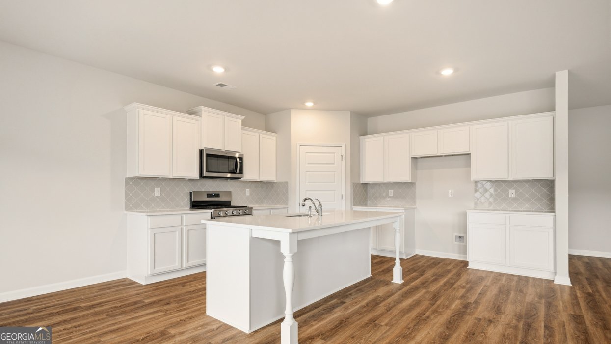 229 Defilippe Drive Statham - Photo 10