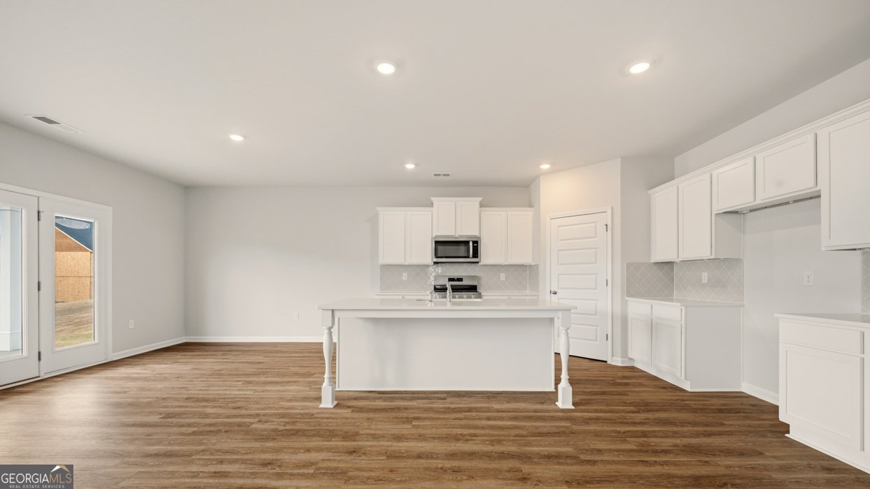 229 Defilippe Drive Statham - Photo 8