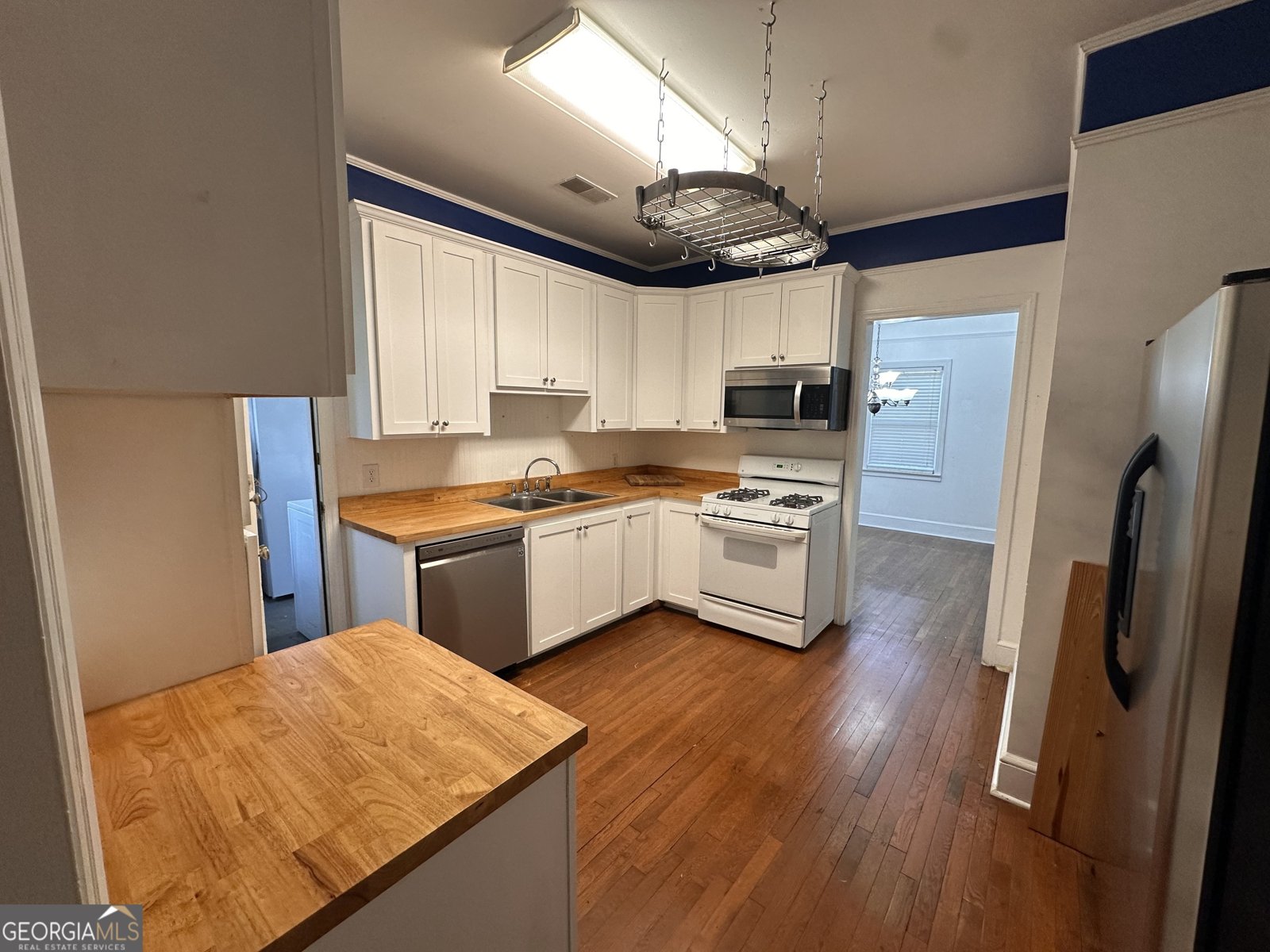 980 Logtown Road Yatesville - Photo 8