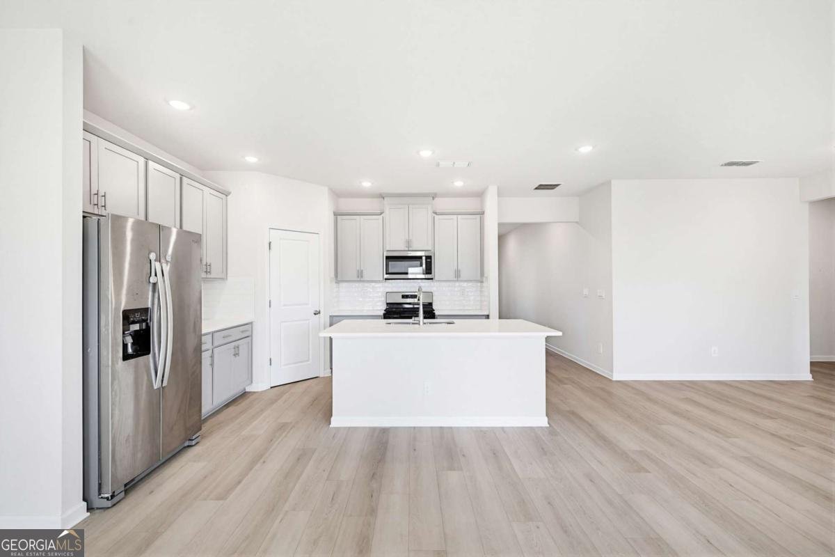 7768 Richmond Trail Fairburn - Photo 10