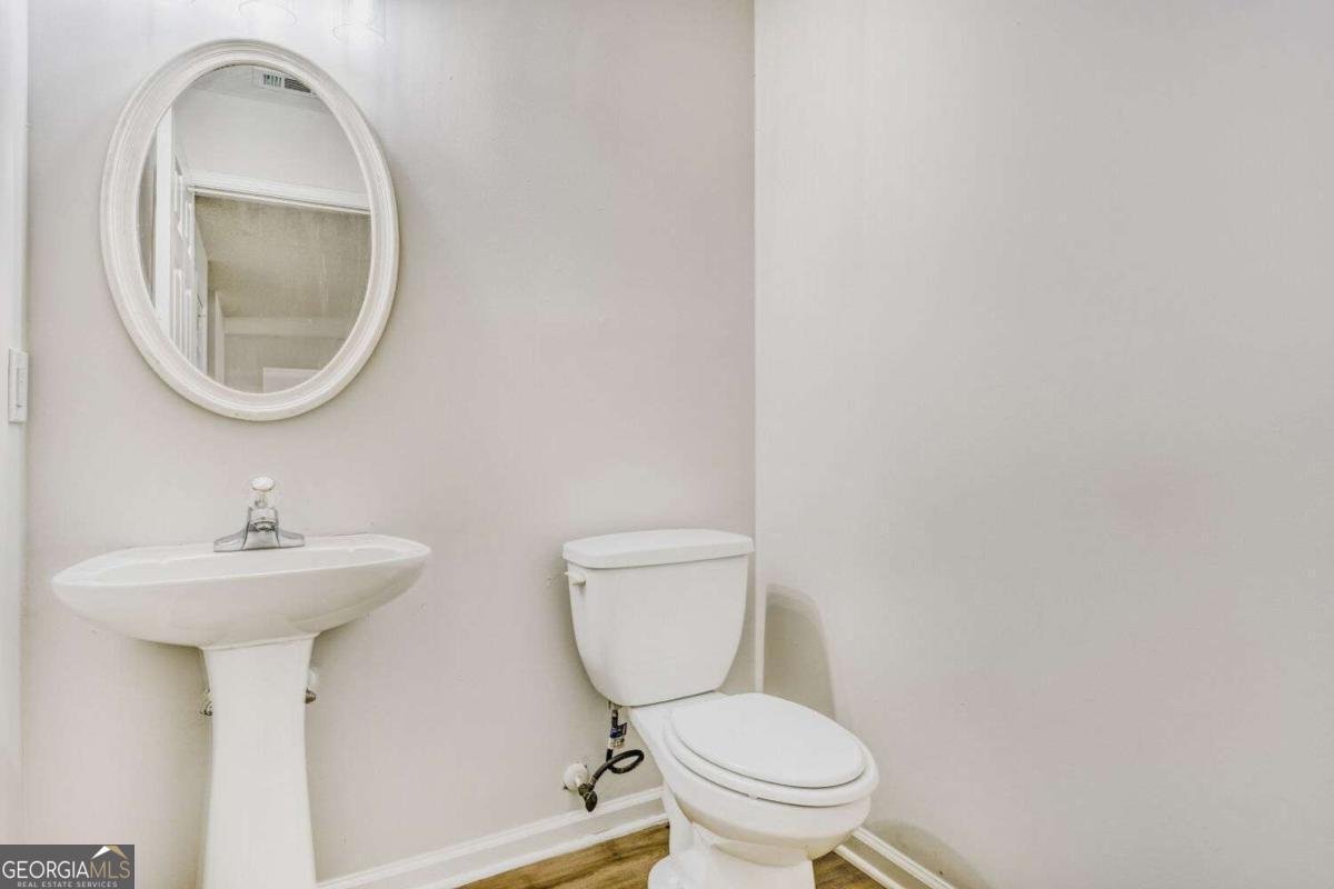 5835 Raventree Court Atlanta - Photo 17