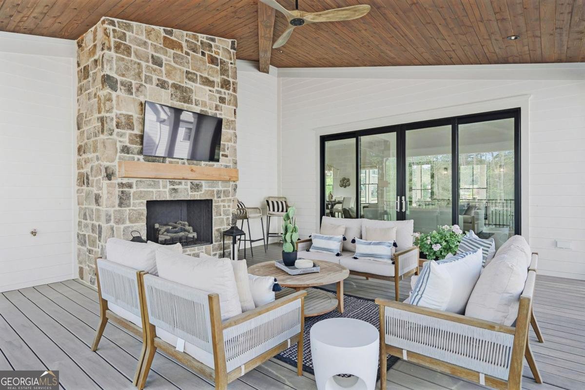 1091 Longview Commons Greensboro - Photo 18