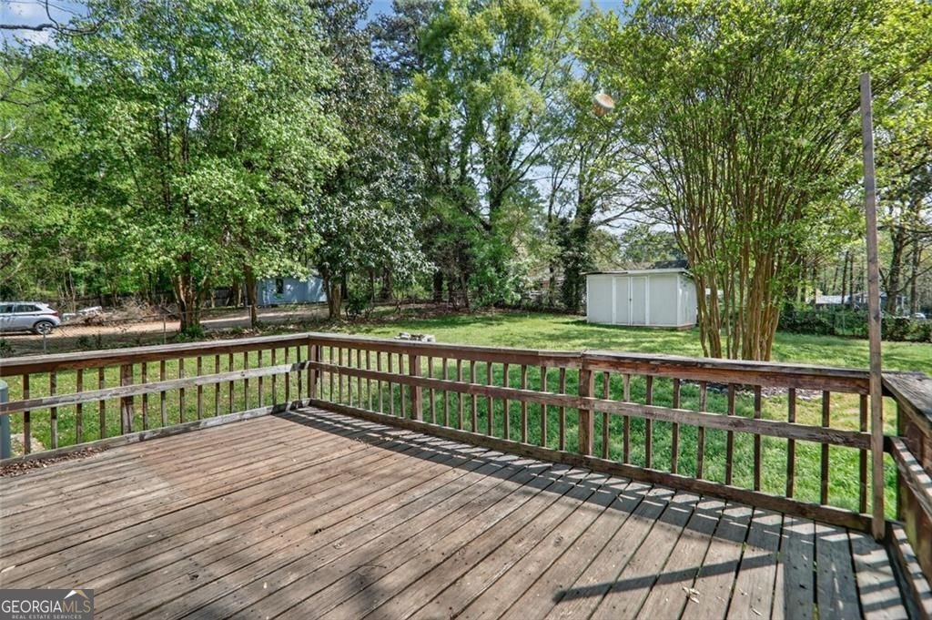 2407 Woodland Drive Kennesaw - Photo 13