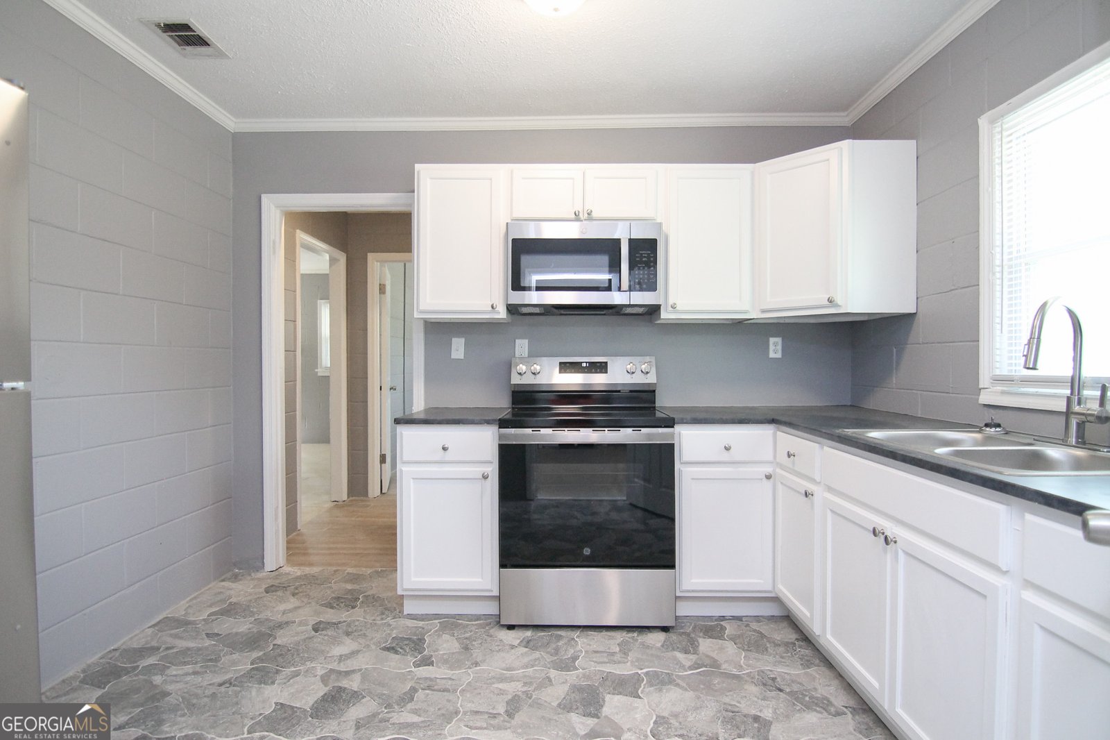 708 3rd Street Warner Robins - Photo 11