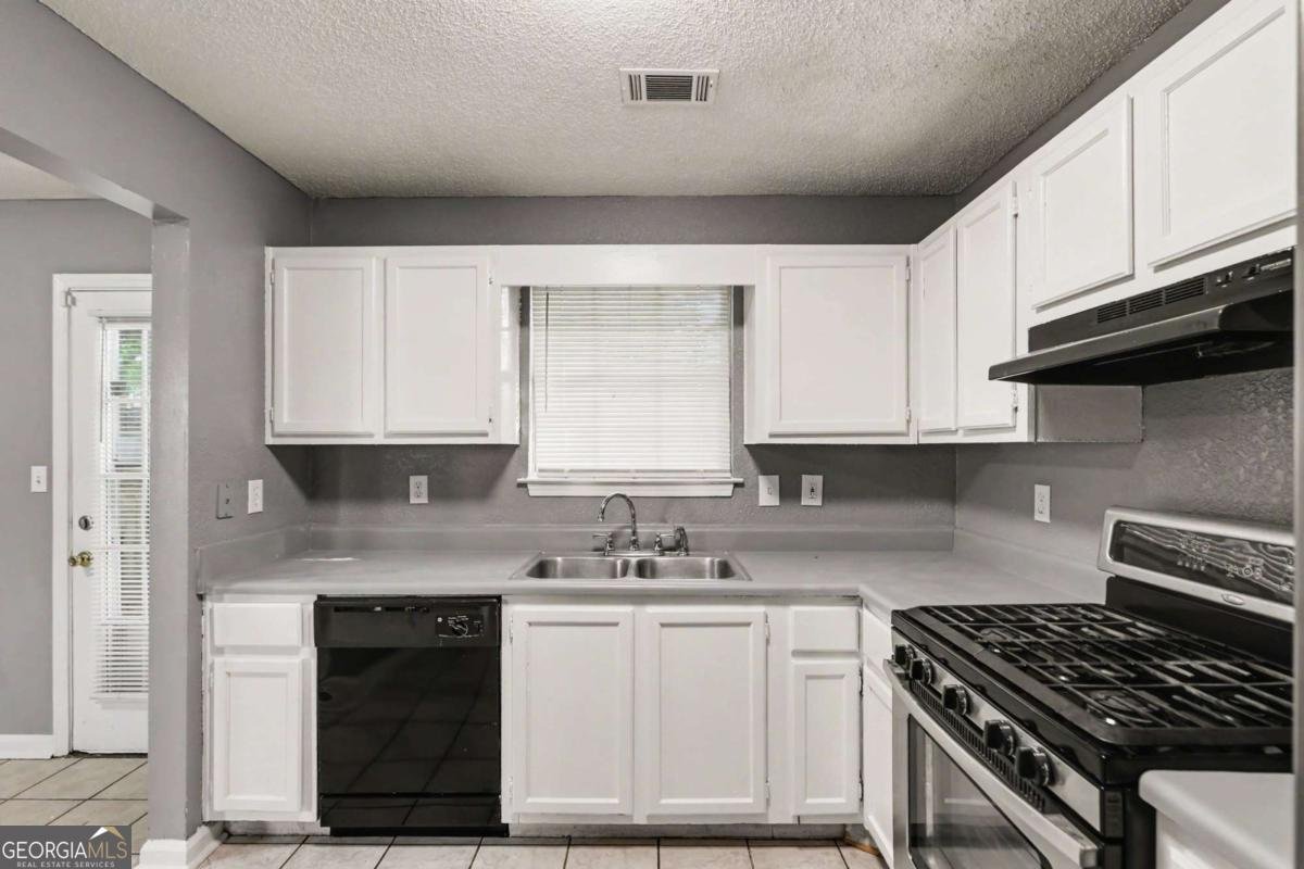 182 Summer Lake Drive Marietta - Photo 12