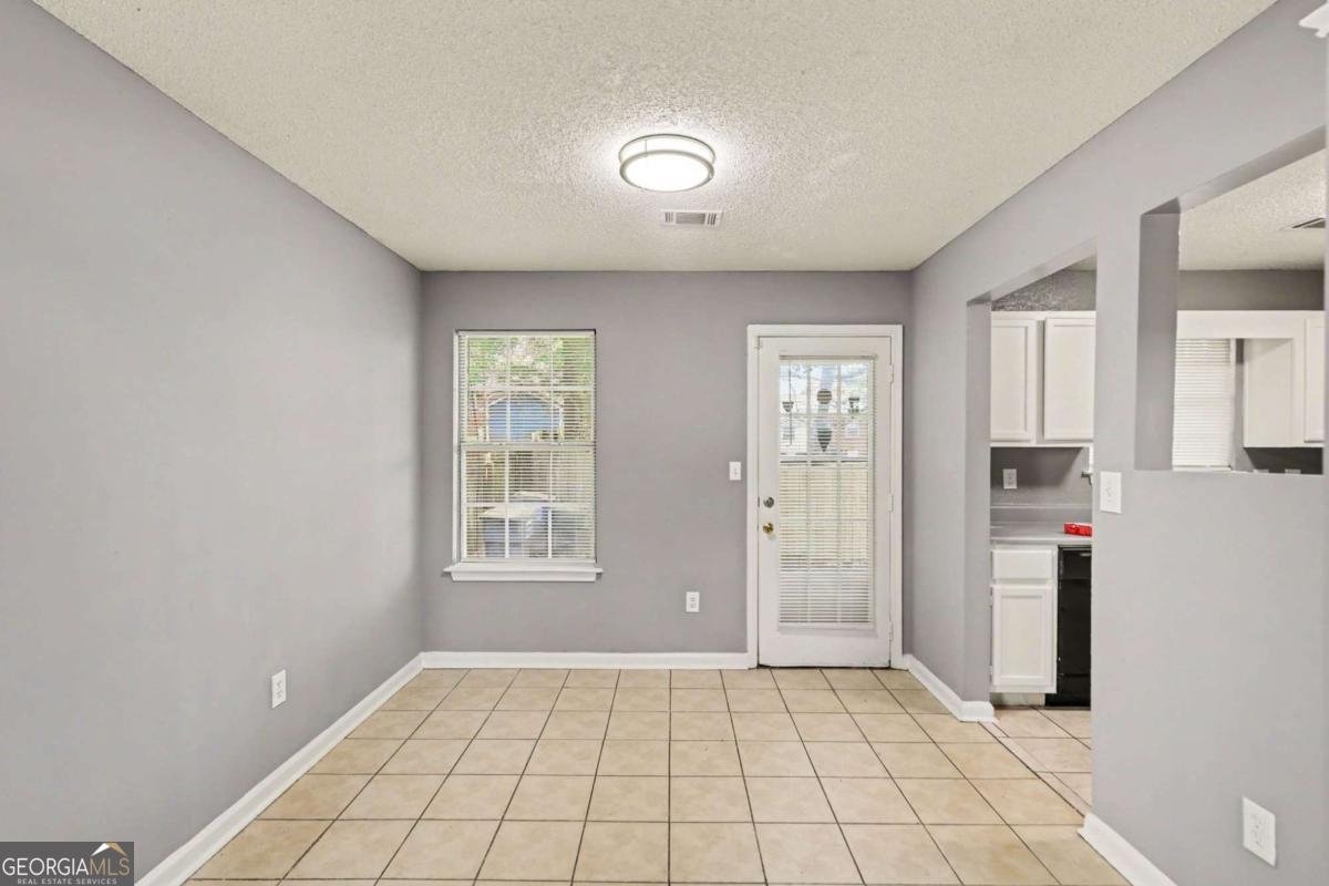 182 Summer Lake Drive Marietta - Photo 8