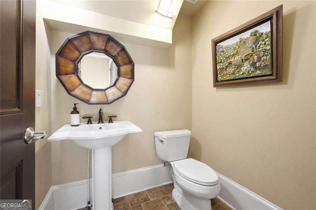 983 Little Darby Lane Suwanee - Photo 13