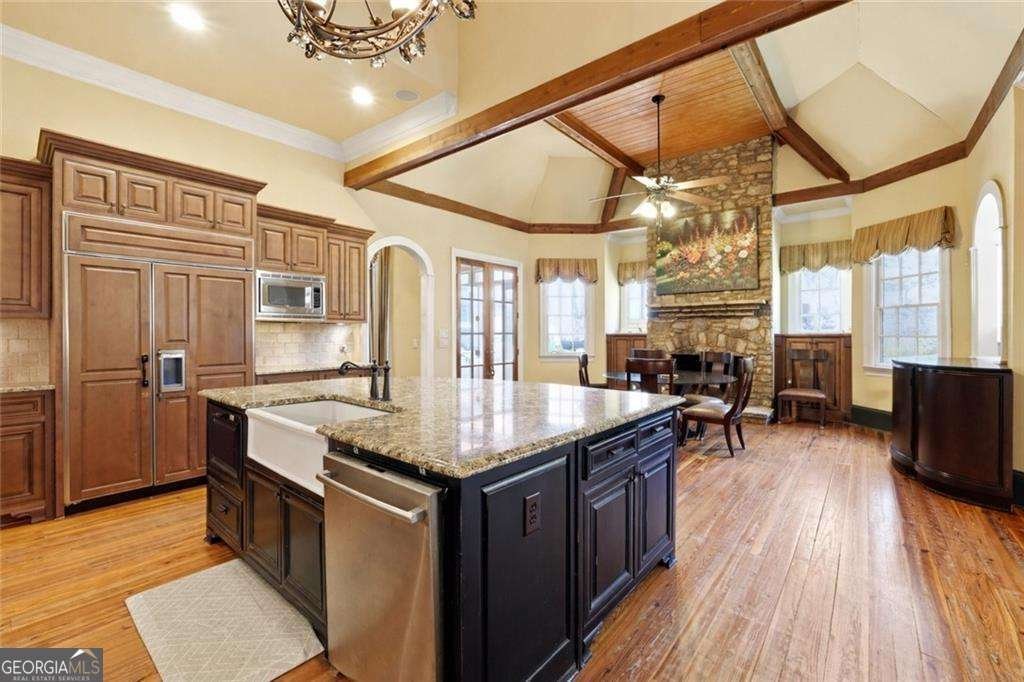 983 Little Darby Lane Suwanee - Photo 9