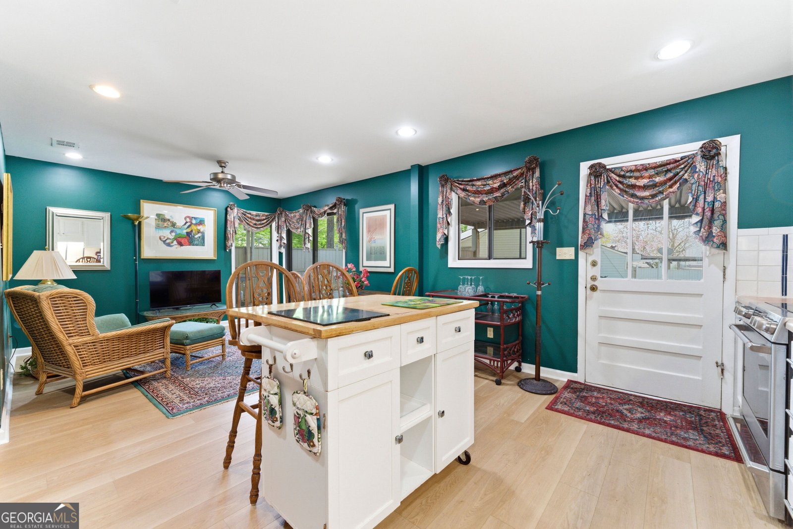 683 Serramonte Drive Marietta - Photo 14