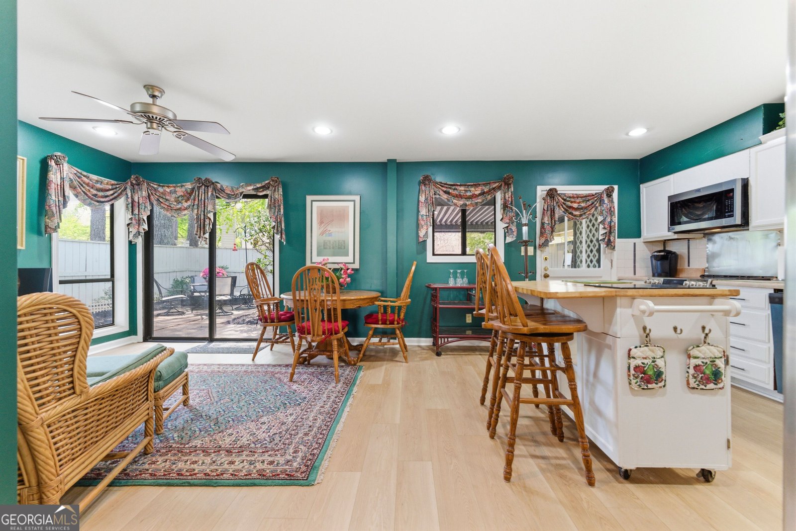 683 Serramonte Drive Marietta - Photo 8