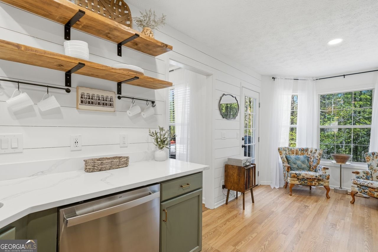 404 Eileen Circle Canton - Photo 15