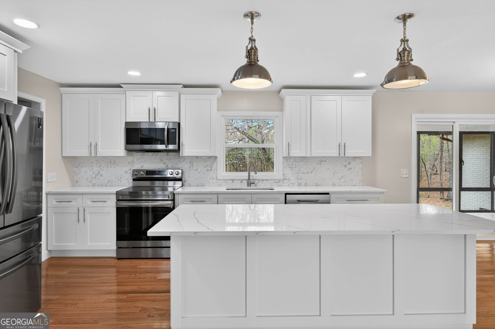 672 Cooley Woods Road Cleveland - Photo 11