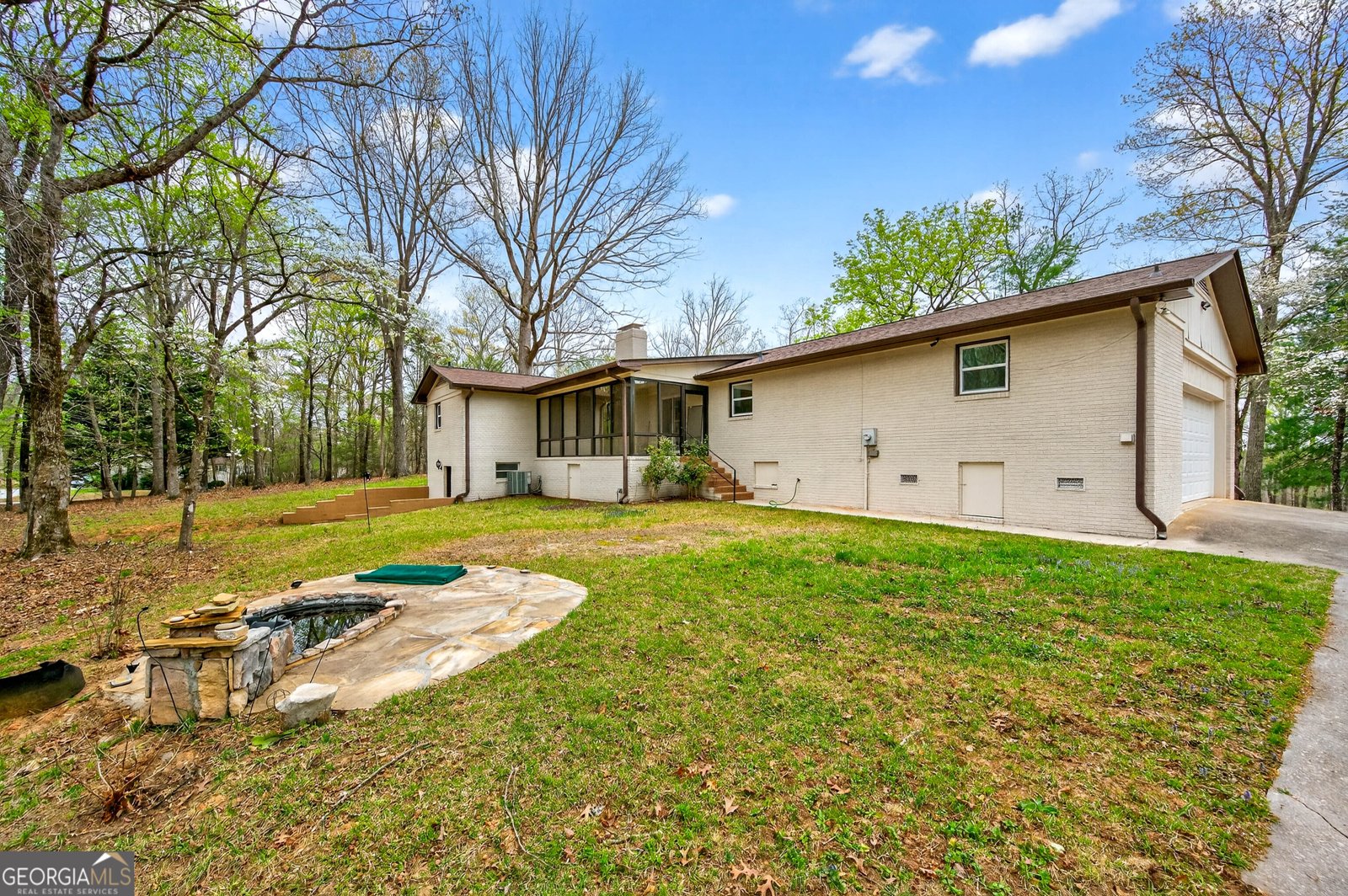 672 Cooley Woods Road Cleveland - Photo 34