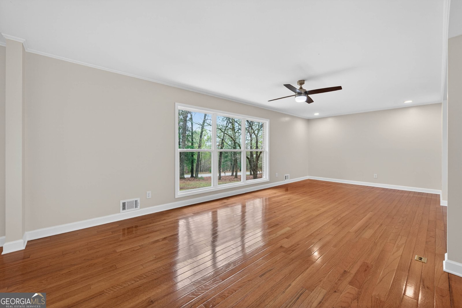 672 Cooley Woods Road Cleveland - Photo 8