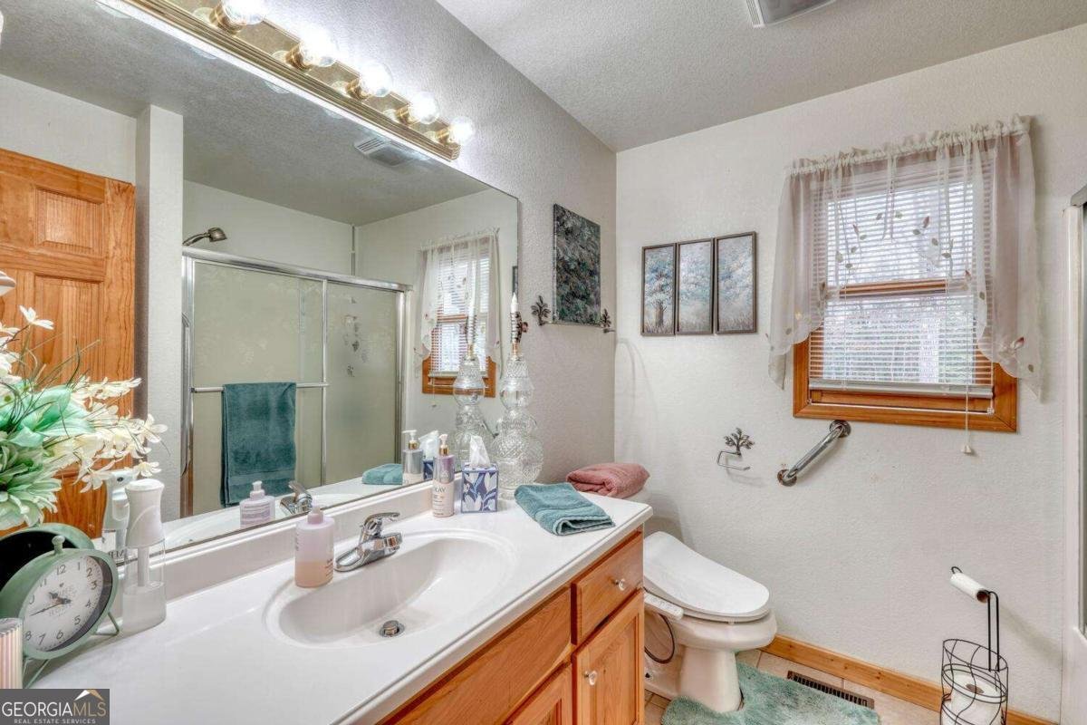 694 Hilltop Road Murphy - Photo 28