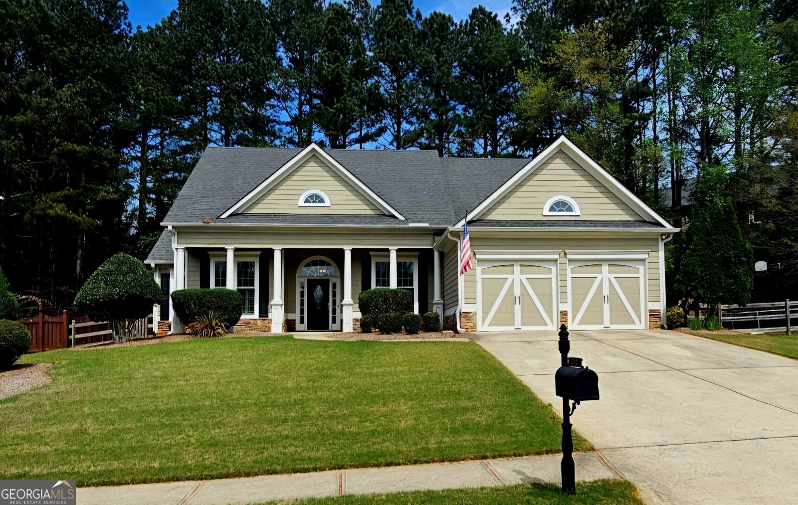 504 Flagstone Way Acworth - Photo 1