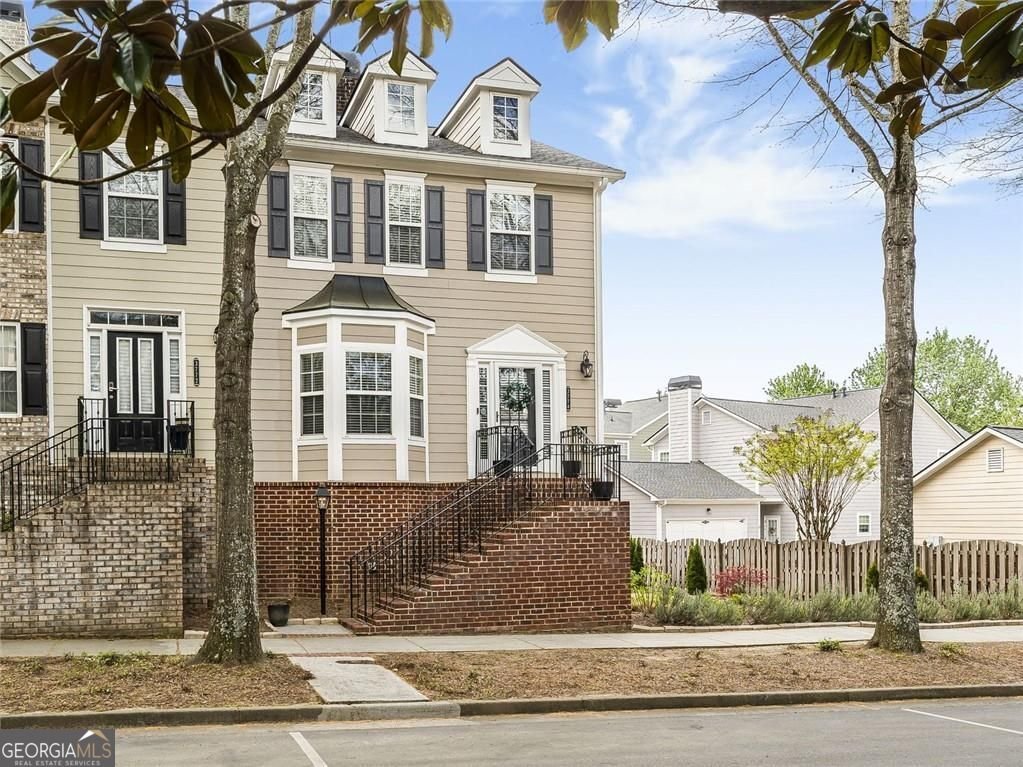 3774 Lake Point Boulevard Suwanee - Photo 1