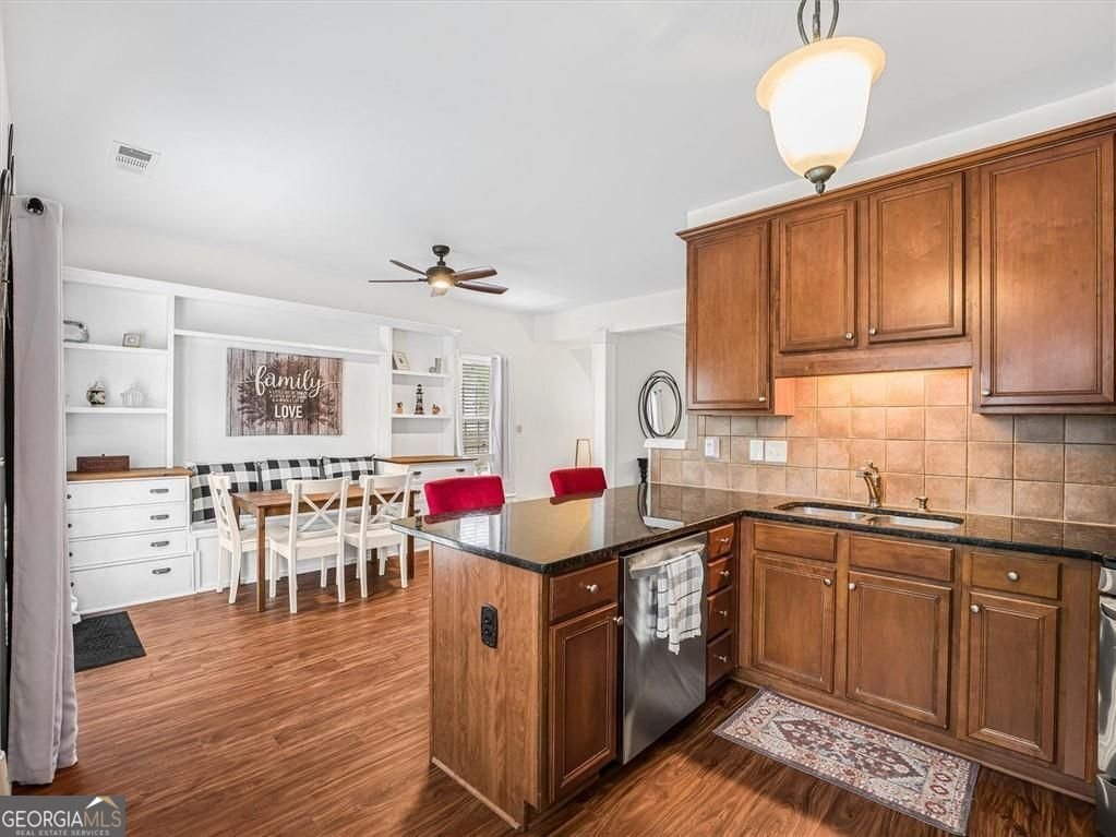 3774 Lake Point Boulevard Suwanee - Photo 11