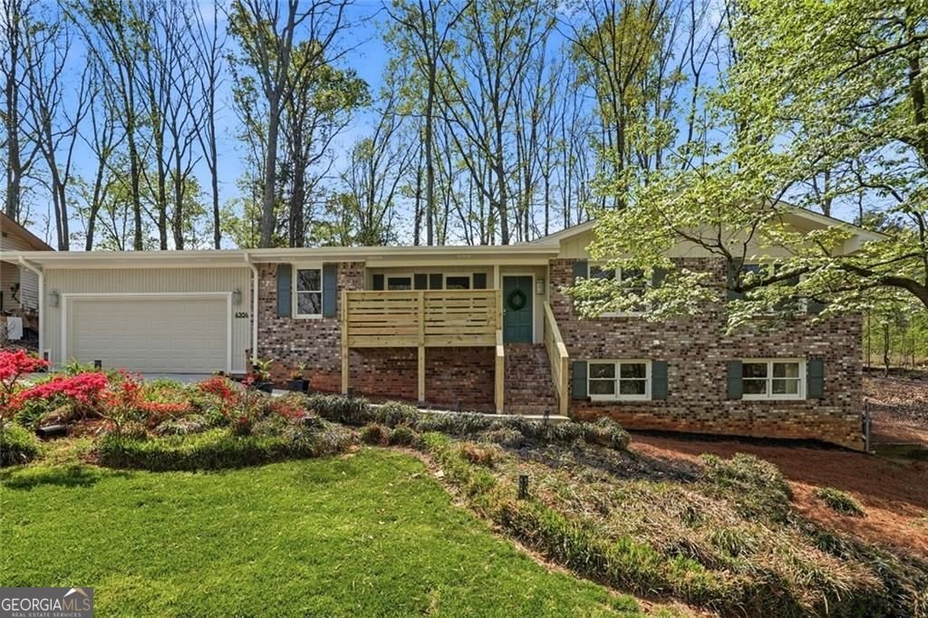 4304 Lindsey Way Roswell - Photo 1